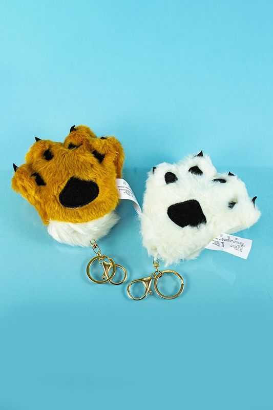 М'яка іграшка-брелок "Лапка" 1000-127