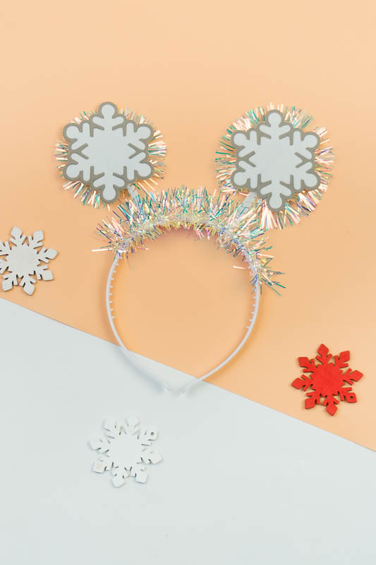 Обруч новорічний "Сніжинки" 1000-149