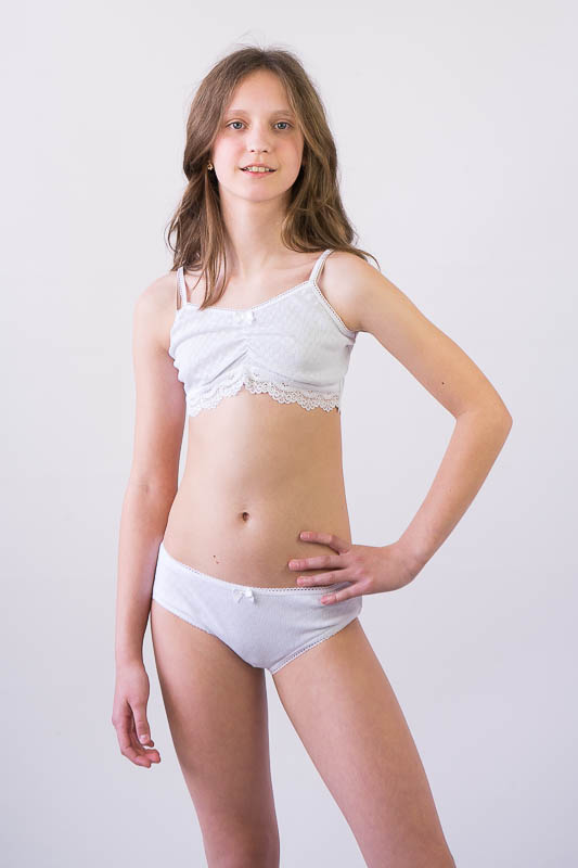 Комплект для дівчаток (ліф+труси) 300-111